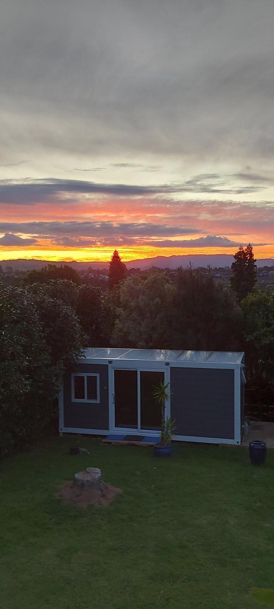 Haley'S Cabin Tauranga Exterior photo